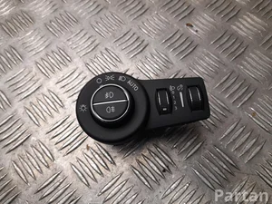 Jeep P6BT87LXHAB, 120021524 COMPASS (MP) 2018 Przełącznik świateł