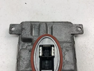 BMW 7318327 3 (E90) 2009 Unité de commande électronique pour le contrôle de la portée des phares - Image 1