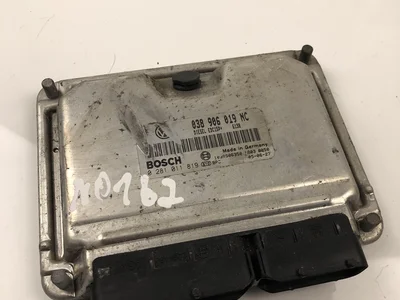 Volkswagen 038906019NC; 0281011819 / 038906019NC, 0281011819 POLO (9N_) 2005 Control unit for engine - Image 1