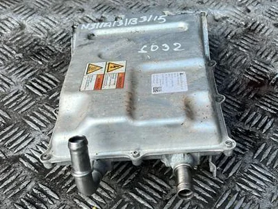 Tesla 1028664-00-E / 102866400E MODEL S 2017 Onduleur avec convertisseur - Image 1