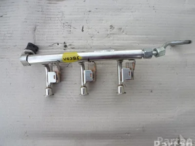 Ford CM5G-9H487-HA / CM5G9H487HA FOCUS III 2013 Distribution de carburant - Image 1