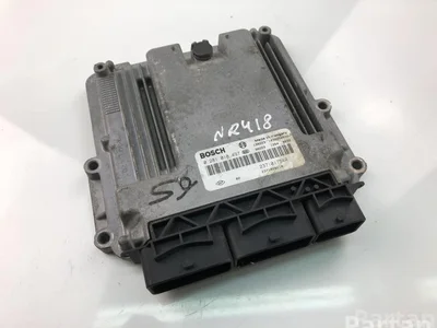 Renault 237101754R; 0281018497 / 237101754R, 0281018497 TRAFIC II Box (FL) 2011 Unité de contrôle moteur - Image 1