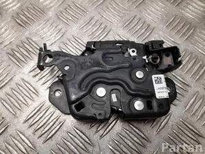 BMW 5B7B6D2 5 G60 2025 Kofferraumdeckelschloss