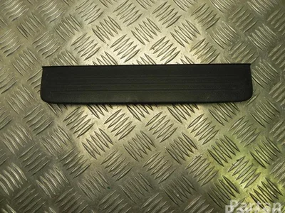 Toyota 67915-47020 / 6791547020 PRIUS Hatchback (_W2_) 2008 Bordure de seuil de porte - Image 1