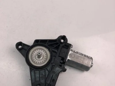 Volvo 936376-100 / 936376100 V40 Hatchback 2014 Moteur de lève-vitre - Image 1