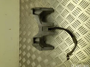 BMW 23191310 5 (F10) 2014 Support