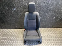 Nissan LEAF (ZE1) 2021 Siège passager