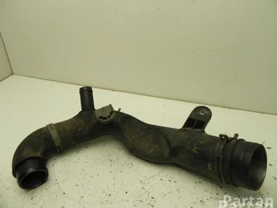 Škoda 6Q0 129 654 BD / 6Q0129654BD FABIA II (542) 2009 Prise d'air / Conduit d'air d'admission - Image 1