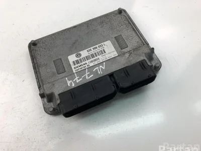 Volkswagen 03E906033L POLO (9N_) 2011 Moduł sterujący silnika - Obraz 1