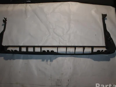 Volvo 30730518 XC90 I 2008 Garniture de radiateur - Image 1