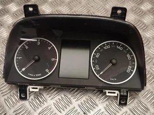 Land Rover CH22-10849-EE / CH2210849EE DISCOVERY IV (L319) 2013 Dashboard (instrument cluster) km/h Automatic Transmission