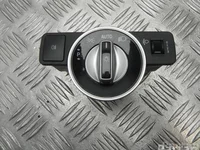 Mercedes-Benz A 204 905 31 03 / A2049053103 C-CLASS (W204) 2013 Interrupteur de lumière