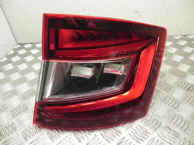 Škoda 6V9945208 FABIA III Estate (NJ5) 2018 Feu arrière - Image 1