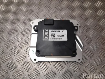 Tesla 1048860-00-B / 104886000B MODEL X 2016 Unité de commande pour porte Right Front - Image 1