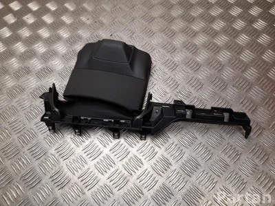 Polestar 80009982, 80009983 4 2025 Vairo kolonėlės apdaila apatinis - Paveiksliukas 1