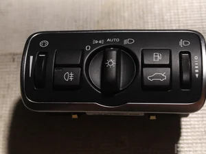 Volvo 31443841 S60 II 2016 Interrupteur de lumière