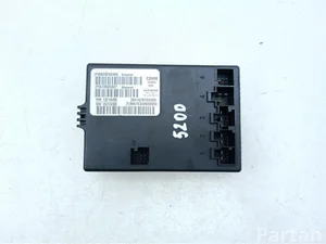 Maserati 68202424AE, P68202424AE, 670035027, P670035027 LEVANTE 2017 Control unit for seat