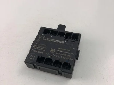 Mercedes-Benz A1669005411 KLASA A (W176) 2015 Sterownik drzwi - Obraz 1