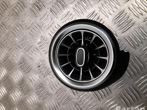 Mercedes-Benz A1778306602 CLA X118 (shooting brake) 2021 Évent Left Front