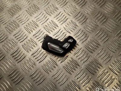 Mercedes-Benz A2929054100 GLE Coupe (C292) 2015 Interrupteur de réglage du siège Right Front - Image 1