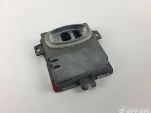 Volvo 626.11.104.99 / 6261110499 V70 III (BW) 2007 unidad de control electrónico del alcance de las luces delanteras