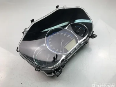 Toyota 83800-0U390 / 838000U390 YARIS (_P13_) 2014 Tableau de bord - Image 1