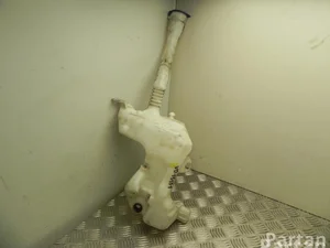 Peugeot 9685005580 5008 2012 Réservoir d'eau de nettoyage