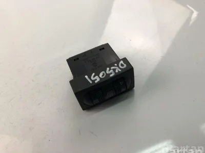 Volkswagen 535963563B POLO (6N1) 1999 Interrupteur de chauffage de siège - Image 1