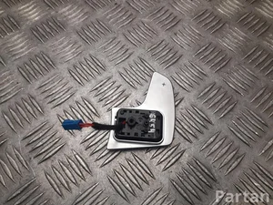 BMW 9 372 496 / 9372496 3 (G21) 2019 Блок многофункциональных клавиш рулевого колеса