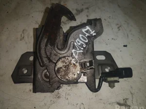 Volvo 30716530 S40 II (MS) 2005 Serrure de capot-moteur