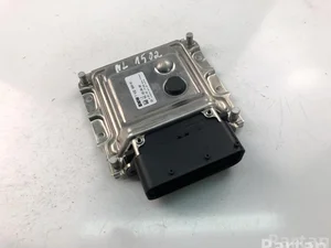 BMW 7432800; 0281032174 / 7432800, 0281032174 5 (F10) 2014 Unidad de control del motor