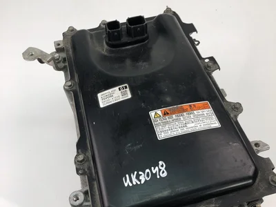 Toyota G9200-47330 / G920047330 COROLLA ( E210) Sedan 2020 Onduleur avec convertisseur - Image 1