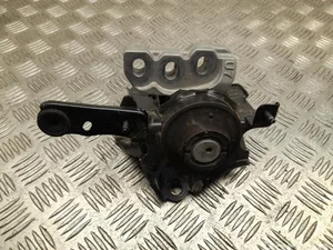 Toyota Yaris Cross XP210 2022 Support moteur