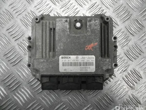 Nissan 8200305678 PRIMERA (P12) 2003 Motorsteuergerät