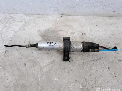 BMW 8517897 5 Touring (F11) 2012 Rechauffeur de carburant - Image 1