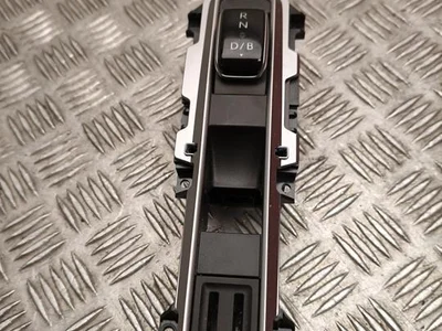 Škoda 5LA 713 203 F / 5LA713203F ELROQ (PYL) 2026 Gear Lever Automatic Transmission - Image 1