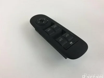 Ford 6M2T-14A132-AD / 6M2T14A132AD S-MAX (WA6) 2013 Bouton de lève-vitre - Image 1