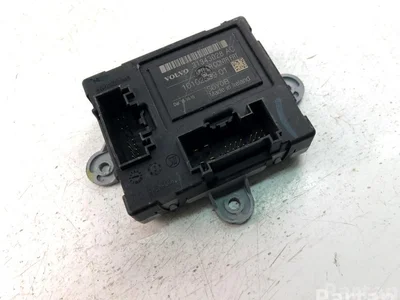 Volvo 31343028AC V70 III (BW) 2011 Control unit for door - Image 1