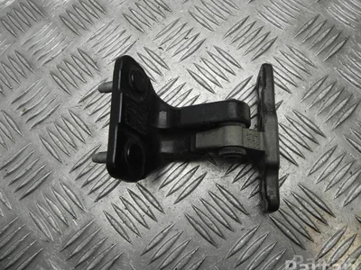 Mercedes-Benz 14314B02 C-CLASS (W205) 2014 Charnière de porte - Image 1