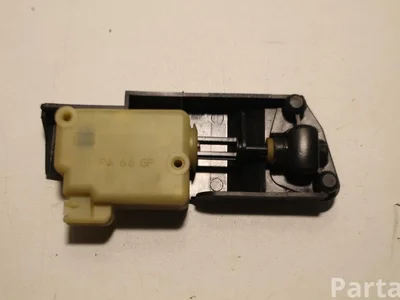 Volvo 30612856 XC90 I 2008 Bako dangtelio užraktas - Paveiksliukas 1