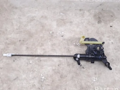 Seat BZ864634, FW932001, FW951003 IBIZA V (KJ1) 2020 Sklendės reguliavimo varikliukas - Nuotrauka 1