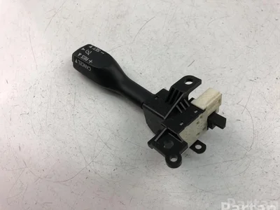 Toyota 18A174 AURIS (_E15_) 2010 Switch for cruise control system - Image 1