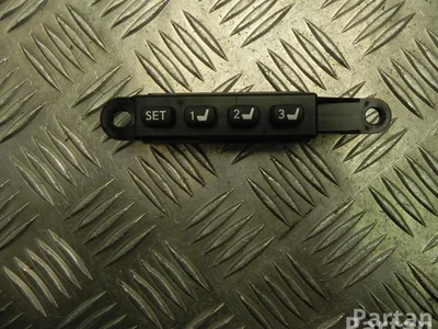 Lexus 15C343 RX (_L1_) 2009 Interrupteur à mémoire pour le réglage du siège - Image 1