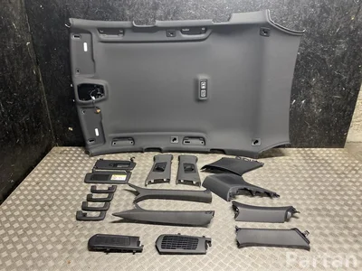 Audi 8MA867506, 8MA867244, 8MA867245, 8MA867234, 8MA867288 Q5 GUB 2025 Revêtement de toit - Image 1