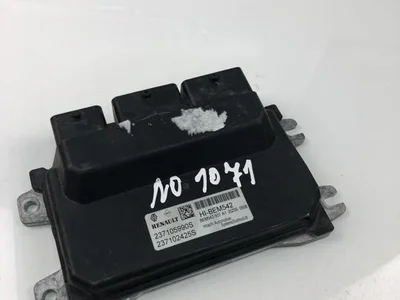 Renault 237105990S; 237102425S / 237105990S, 237102425S CAPTUR (J5_) 2022 Unité de contrôle moteur - Image 1
