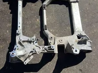 BMW 31106898632 5 G60 2025 Querträger vorne