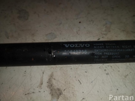 VOLVO 30649736 XC90 I 2003 Gas Spring, bonnet