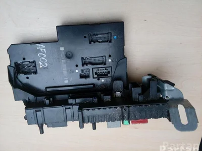 Mercedes-Benz A 212 900 98 22 / A2129009822 E-CLASS (W212) 2012 Unité de commande de carrosserie BCM FEM SAM BSI - Image 1