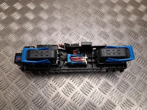 Tesla 1094405-02-E / 109440502E MODEL X 2019 Boîte à fusibles