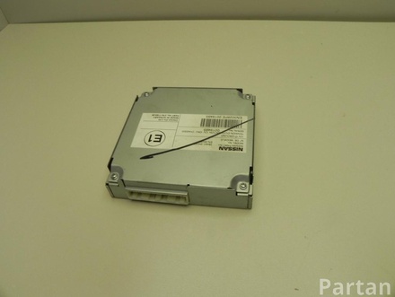 NISSAN 284A1 3NH0B / 284A13NH0B LEAF (ZE0) 2014 Control unit for camera